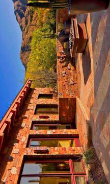 Desert Mountain Cabin Escape游戲截圖2