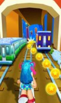 Shopkin Girl Surf Run游戲截圖1