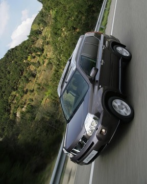 拼圖Nissan X Trail游戲截圖5