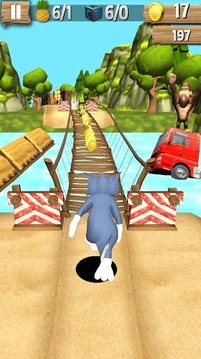 Subway Tom Running Clash游戲截圖2