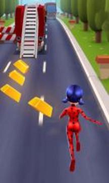 Ladybug Runner Dash游戲截圖1