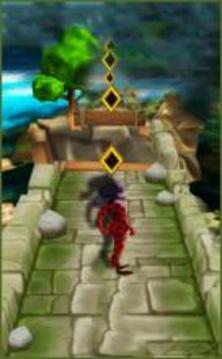 Temple Ladybug Run - the miraculous ladybug游戲截圖3