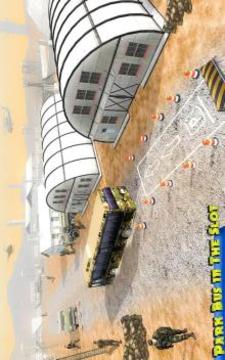 Drive Army Bus Parking Base Duty游戲截圖3