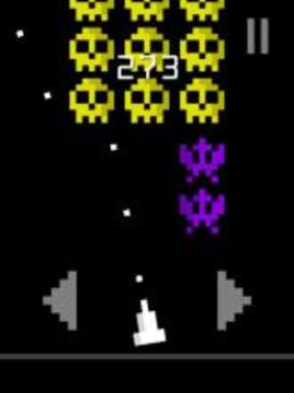 Invaders Classic Arcade Game - Pixel Art Shooter游戲截圖3