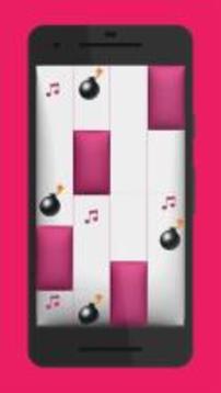 KPOP Wanna One Beautiful Piano游戲截圖2