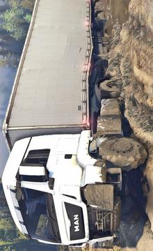 Offroad Truck Driver游戲截圖3
