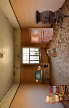 Abandoned Ghost Town Escape游戲截圖1