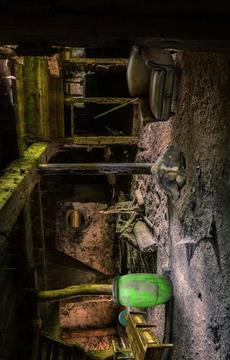 Old Basement Escape游戲截圖2