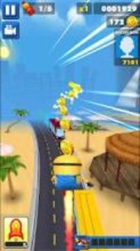 Super Minion Banana rush Adventure :subway surfing游戲截圖1