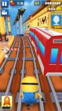 Super Minion Banana rush Adventure :subway surfing游戲截圖3