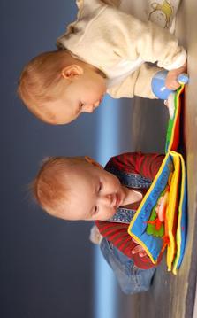 Twins Babies Puzzle游戲截圖3