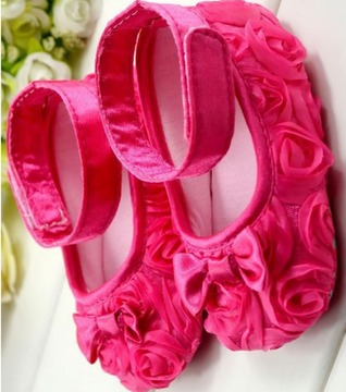 Baby Girl Shoes - Tile Puzzle游戲截圖2
