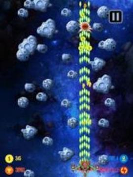 Strike Galaxy Chicken Attack游戲截圖3
