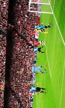 Dream Soccer - Football League游戲截圖3