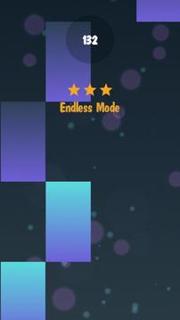 Piano Classical White Tiles 4游戲截圖1