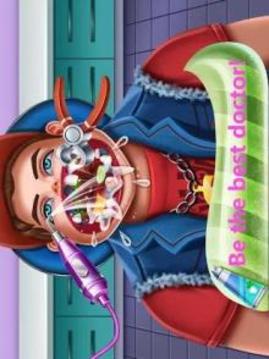 Super Doctor 3 - Crazy Dentist ER Surgery Hospital游戲截圖2