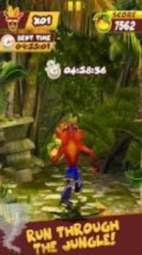 Super Crash Bandicoot Rush 3D游戲截圖1