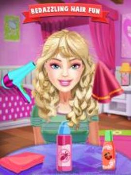 Fashion Doll Barbi Hair Salon游戲截圖2