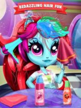 Rainbow Pony Hair Salon游戏截图2