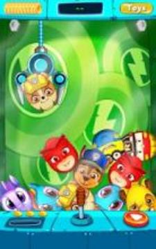 Surprise Eggs: Vending Claw Machine游戲截圖1