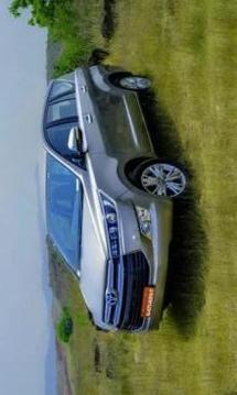 Innova Car Racing Simulator游戲截圖2