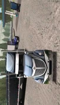 卡車?yán)撞挠螒蚪貓D3
