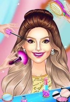 皇室女孩化妝游戲截圖2