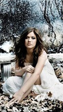 Kelly Clarkson Wallpapers截图5