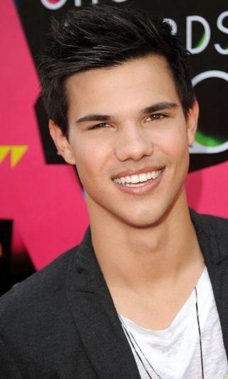 Taylor Lautner  Wallpapers截图1