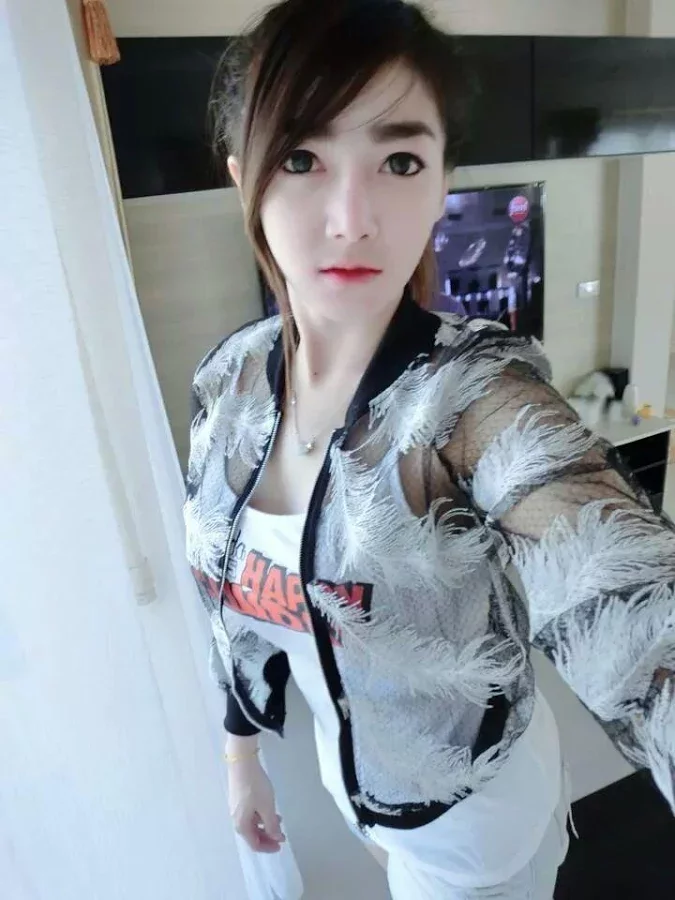 612 Selfie截图5