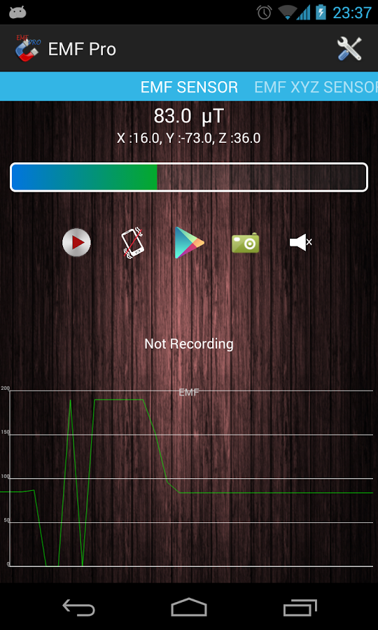 EMF Sensor Compass with Camera截图2