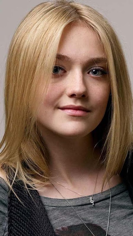 Dakota Fanning Wallpaper截图1