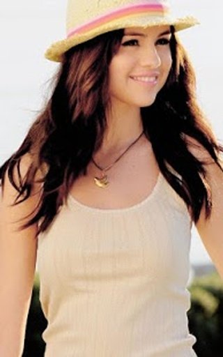 Selena Gomez Simple Game截图1