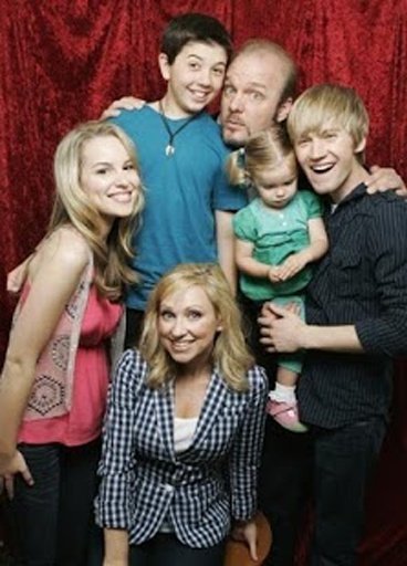 Good Luck Charlie Fans Game截图6