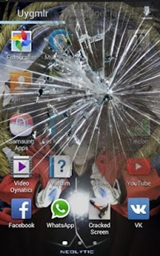 Cracked Screen截图5