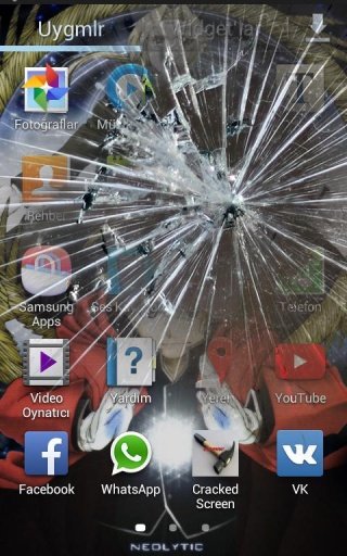 Cracked Screen截图7