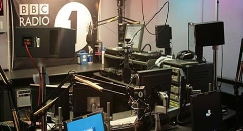 BBC Radio 1 HightLights截图1