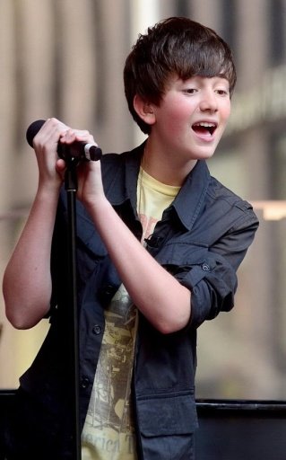 Greyson Chance Game截图3