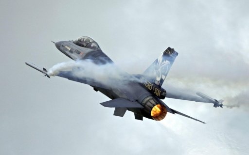 Fighter wallpaper HD截图4