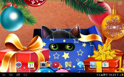 Kitten on Christmas Wallpaper截图3