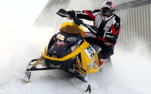 Snow Moto Drift Racing截图2