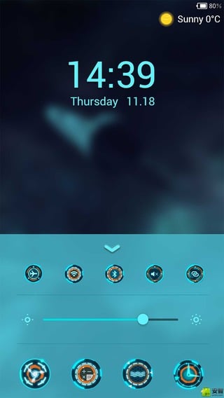 高科技 闪电锁屏主题截图3