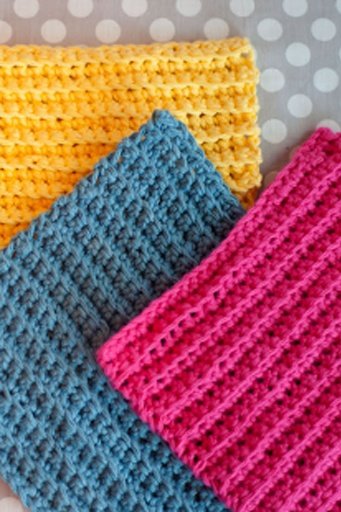 How To Crochet A Scarf For Beginners截图4