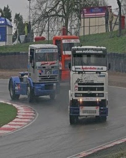 Truck Racing Simulator截图3