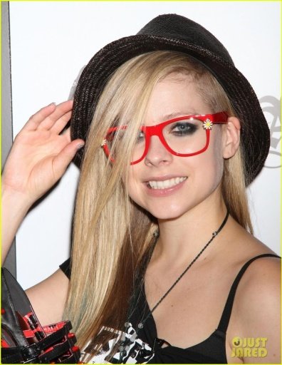 Avril Lavigne Best Wallpapers截图10