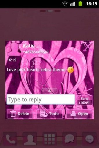GO SMS Pink Theme Heart Zebra截图4