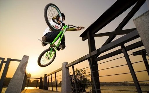 疯狂BMX自行车截图3