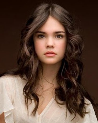 Maia Mitchell New Game截图8