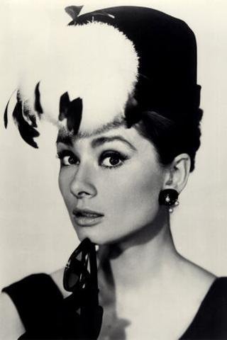 Audrey Hepburn Wallpaper截图1