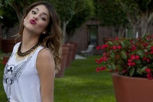 Martina Stoessel fans截图7